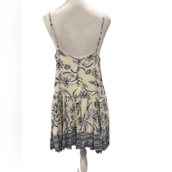 Pookie and Sebastian Floral Ruffle Dress Size Large NWOT - Picture 3 of 5